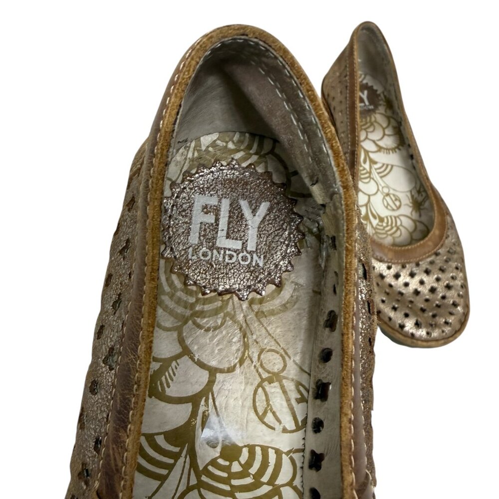 Fly London Yobe gold perforated leather wedge pumps Women's Size 37 / 7 - Picture 6 of 9